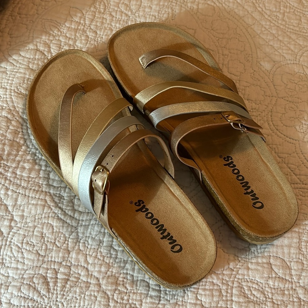 Outdoors Women Sandals